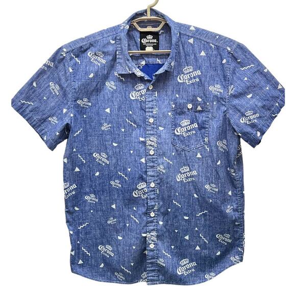 Corona Crown Extra Mens Beer Print Shirt Size XL Short Sleeve Button Up Blue - Picture 1 of 9